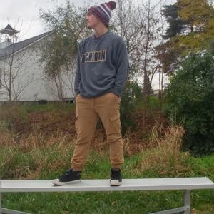 Meet your Posher, Ethan